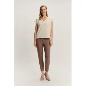 T-shirt col en V femme Greenpoint image-3