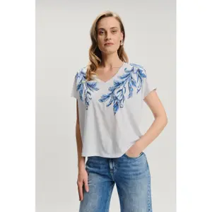 Women's Floral Print T-Shirt Greenpoint image-0