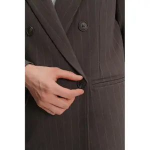 Blazer croisée élégante à fines rayures femme Greenpoint image-2