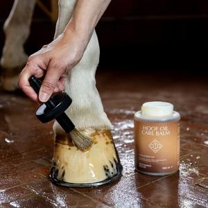 product/g/r/grooming-deluxe-72109-white-1.jpg