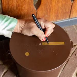 Emmer met deksel Grooming Deluxe image-4