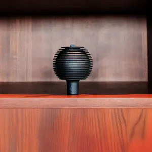 Bola de proteção de longa para cavalo em borracha Grooming Deluxe image-2