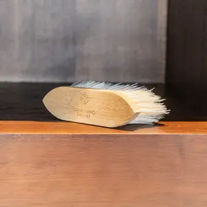 Ξύλινη βούρτσα για άλογα Grooming Deluxe Classic medium image-4