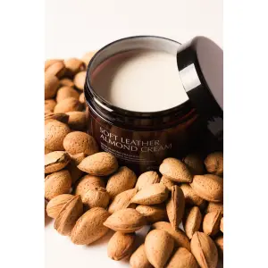 Κρέμα δερμάτινων προϊόντων με αμύγδαλο Grooming Deluxe image-1