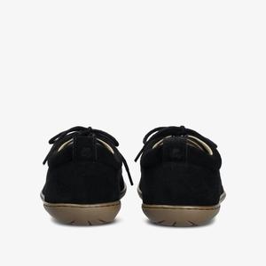 Derbie woman Groundies Cricket image-3