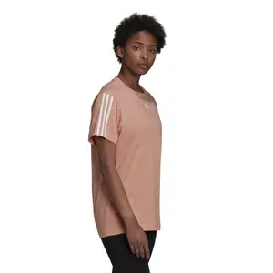 Camiseta de mujer adidas Essentials Boyfriend Cut image-5