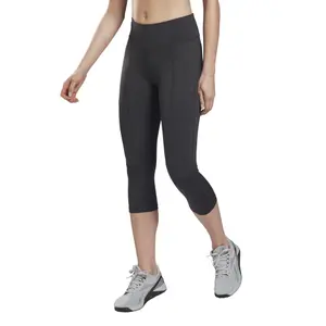 A Legião da Mulher Reebok 3/4 Workout Ready Pant Program image-0