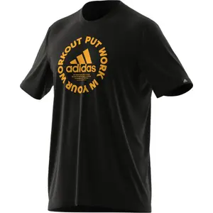 Camiseta adidas Primeblue Put Work in Your Workout Graphic image-3