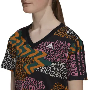 Vestido de mujer con cuello de pico adidas Farrio image-6