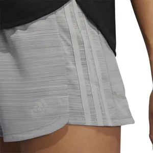Pantalones cortos de mujer adidas Pacer 3-Stripes Woven Heather image-3