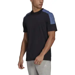 Camiseta adidas Essentials image-3