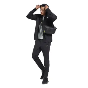 Pantalón de chándal Reebok United By Fitness Athlete image-3