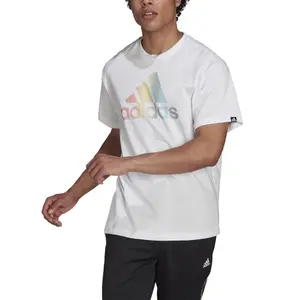 Camiseta adidas Pride Logo Graphic image-4
