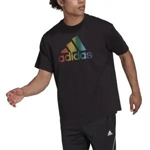 Camiseta adidas Pride Logo Graphic image-4