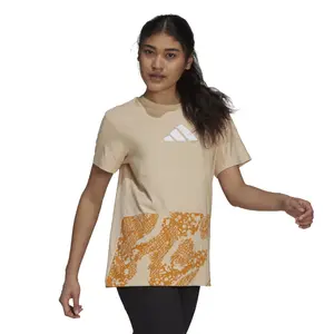 Women's T-shirt adidas Graphic image-2