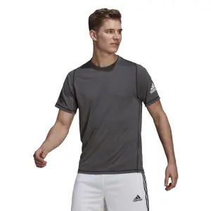 Camiseta adidas D2M 3 Freelift Ultimate HT image-2