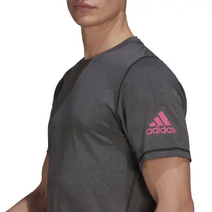Camiseta adidas D2M 3 Freelift Ultimate HT image-6