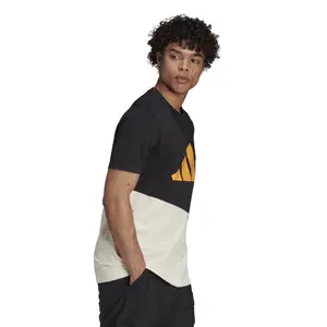 T-shirt adidas Graphic image-3