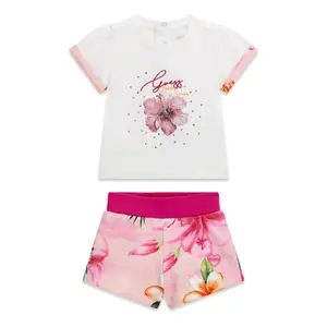 Conjunto de camiseta y short con logo para bebé niña Guess Active image-0