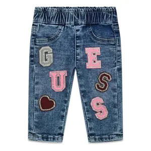 Regular Jeans Baby Girl Guess Paper image-0