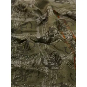Szalik Guess Jacquard 50x180 image-1