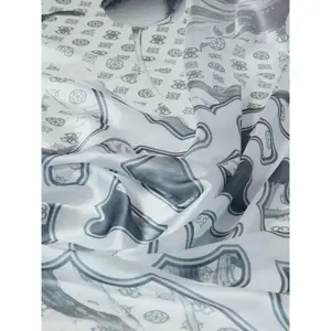 Woman Foulard Guess Kefiah 130x130 cm image-1