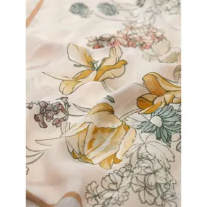 Woman Foulard Guess Kefiah image-1