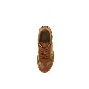 Baskets femme Guess Jacek image-2
