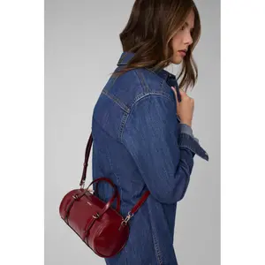 Sac à main femme Guess Taylor image-3