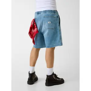 Short Guess Jogger image-3