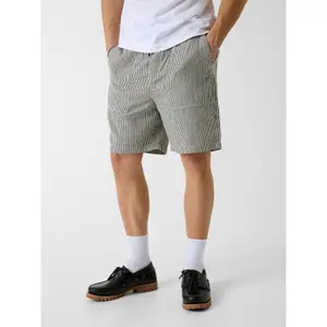 Short Guess Jogger image-2