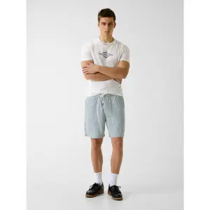 Short Guess Jogger image-1