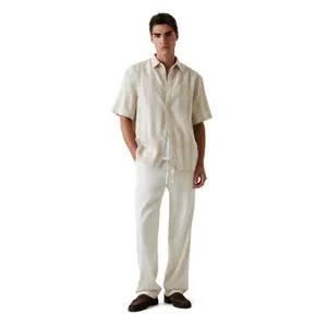 Camisa de manga curta Guess Jacquard image-2