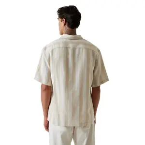 Camisa de manga curta Guess Jacquard image-4