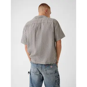 Camisa Guess Boxy Camp image-3