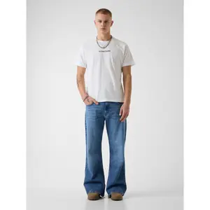 T-shirt Guess Regular Fit image-2