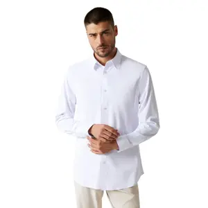 Camisa Guess Tech Solid image-0