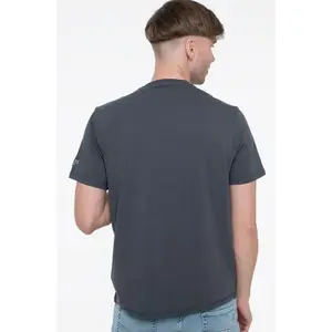 Camiseta Guess Arm Logo Script image-1