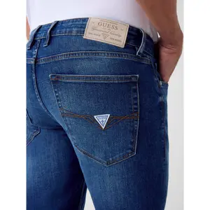 Jeans Guess Finnley image-6