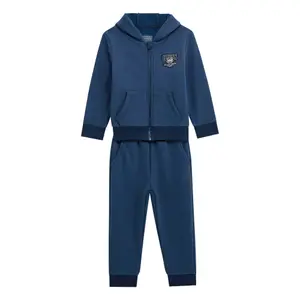 Sweatshirt- und Hosen-Set für JungenBaby Guess image-1
