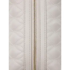 Pochette di bellezza donna Guess Maxime image-4