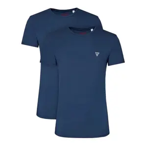 Camiseta Guess Triangle image-1