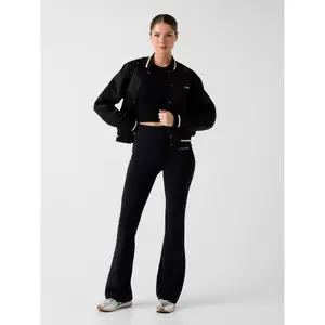Kurtka bomber satynowa damska Guess image-3