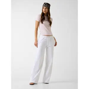 T-shirt de mulher Guess Slim American TR image-2