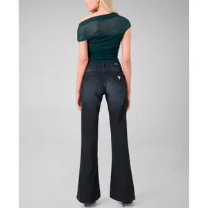Jeans a gamba larga donna Guess Beverly Low Rise image-6