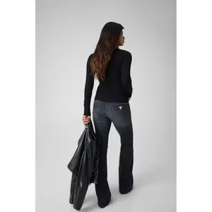 Jersey de cuello alto para mujer Guess Ellie image-3