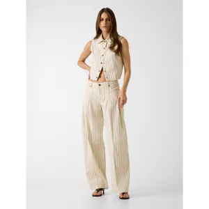 Weite Damenjeans Guess Pleated Extra image-2