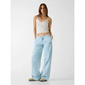 Women's joggers Guess Regular Printed Jogger image-2