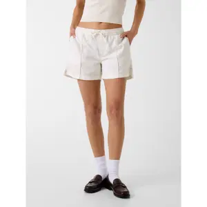 Női farmer rövidnadrág Guess image-1