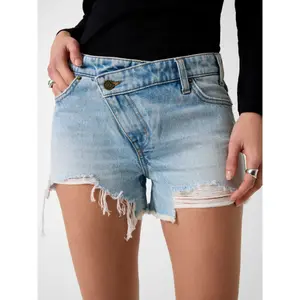 Női rövidnadrág Guess Vintage Crossover image-4